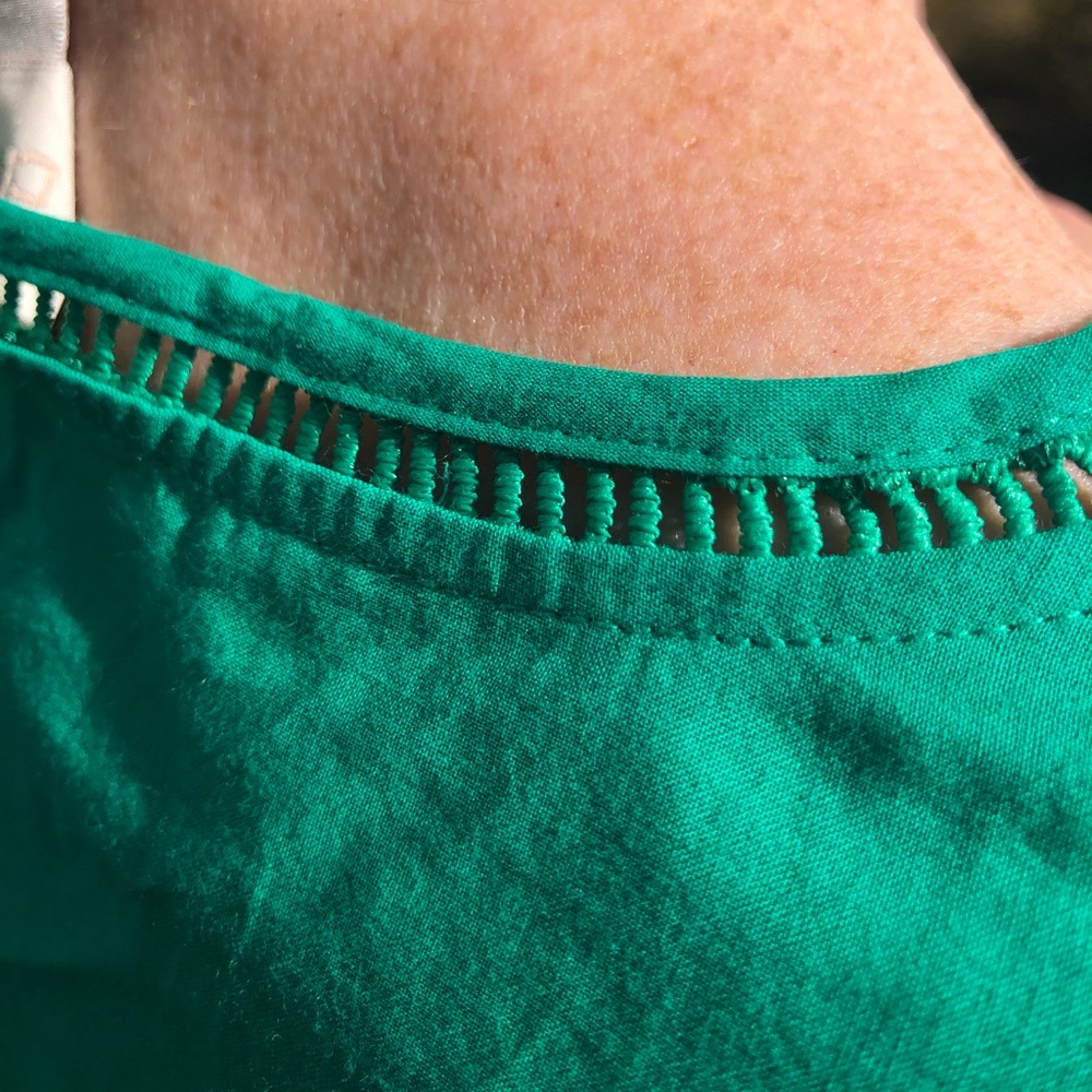 Chico’s Green Cutout Lace Top Shirt 1P,PM 8P-10P - Picture 8 of 10